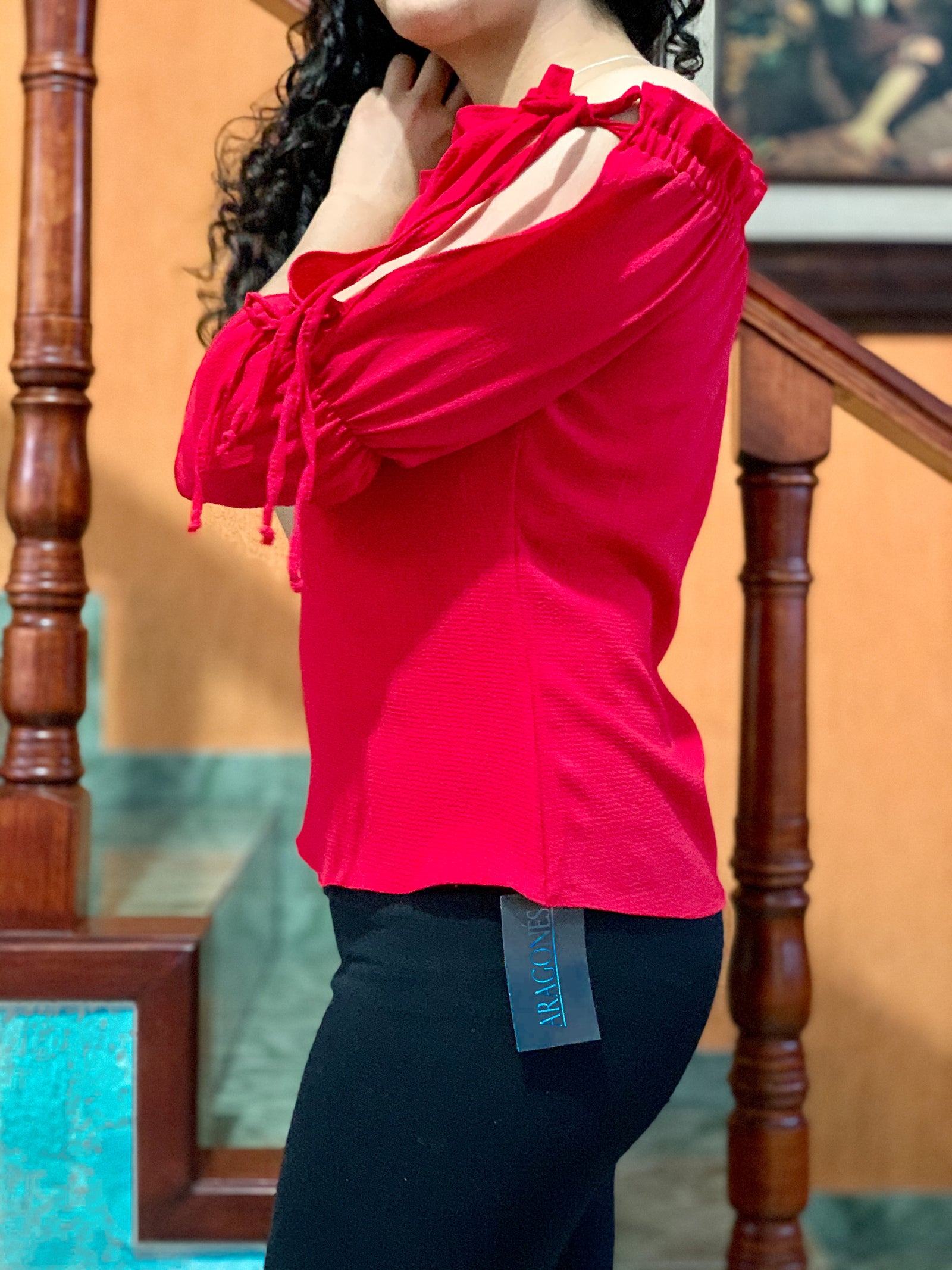 Blusa abierta de los hombros color rojo