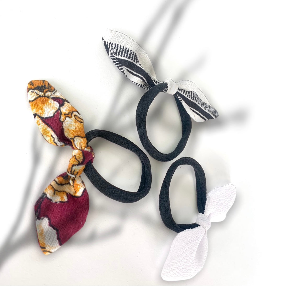 Juego de 3 coleteros chicos para cabello en diferentes diseños con nudo